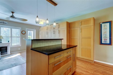 Купить кондоминиум в Клируотер, Флорида 6 комнат, 127.28м2, № 1911108 - фото 14