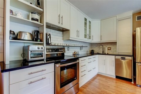 Купить кондоминиум в Клируотер, Флорида 6 комнат, 127.28м2, № 1911108 - фото 10