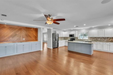 Casa en venta en Lakeland, Florida, 3 dormitorios, 187.76 m2 № 1807993 - foto 18