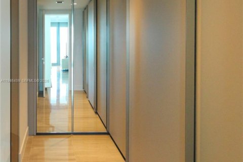 Condominio en venta en Miami Beach, Florida, 3 dormitorios, 198.16 m2 № 2002757 - foto 10