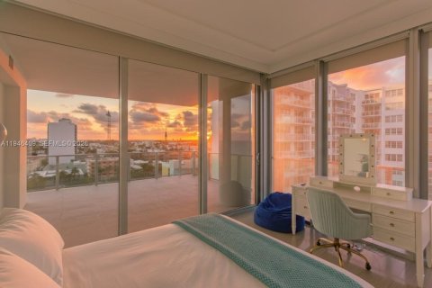 Condominio en venta en Miami Beach, Florida, 3 dormitorios, 198.16 m2 № 2002757 - foto 13
