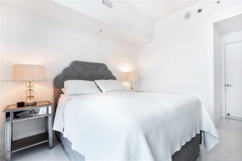 Copropriété à vendre à Miami, Floride: 2 chambres, 120.12 m2 № 1966844 - photo 29