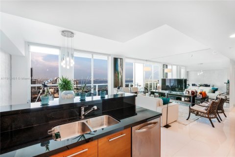 Copropriété à vendre à Miami, Floride: 2 chambres, 120.12 m2 № 1966844 - photo 10