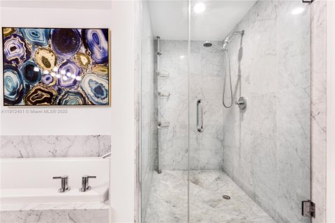Copropriété à vendre à Miami, Floride: 2 chambres, 120.12 m2 № 1966844 - photo 25