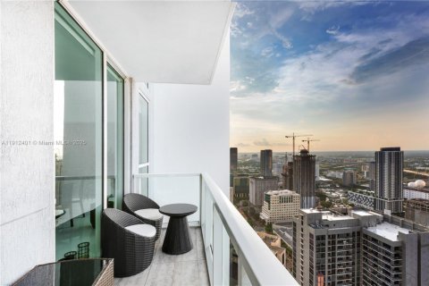 Copropriété à vendre à Miami, Floride: 2 chambres, 120.12 m2 № 1966844 - photo 4