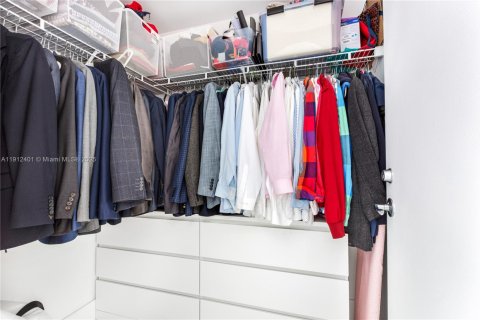 Copropriété à vendre à Miami, Floride: 2 chambres, 120.12 m2 № 1966844 - photo 26