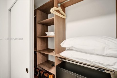 Купить кондоминиум в Майами-Бич, Флорида 1 спальня, № 1976457 - фото 8