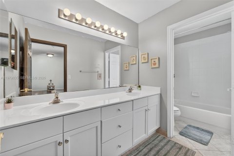 Купить виллу или дом в Мирамар, Флорида 5 спален, 232.91м2, № 2043414 - фото 26