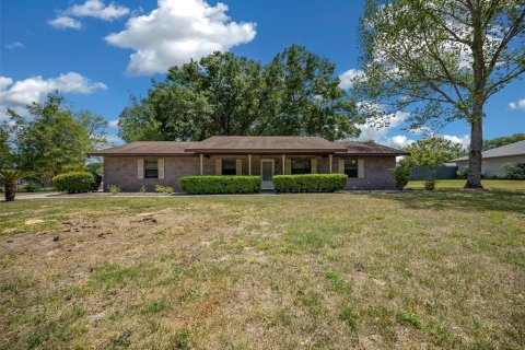 House in Ocala, Florida 3 bedrooms, 134.8 sq.m. № 1843325 - photo 3
