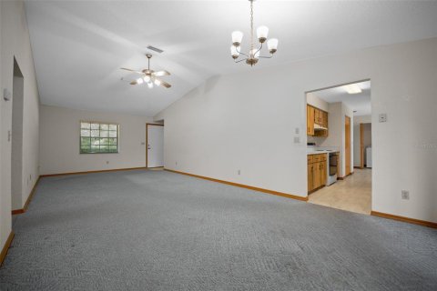House in Ocala, Florida 3 bedrooms, 134.8 sq.m. № 1843325 - photo 15