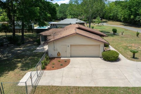 House in Ocala, Florida 3 bedrooms, 134.8 sq.m. № 1843325 - photo 11