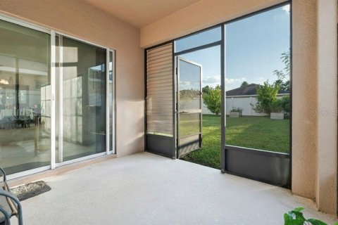 House in Orlando, Florida 5 bedrooms, 287.25 sq.m. № 2396221 - photo 28
