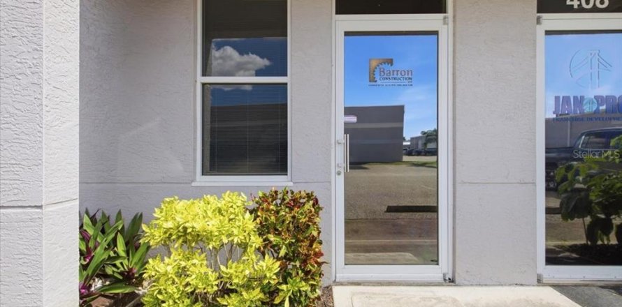 Immobilier commercial à Sarasota, Floride 86.96 m2 № 2425949
