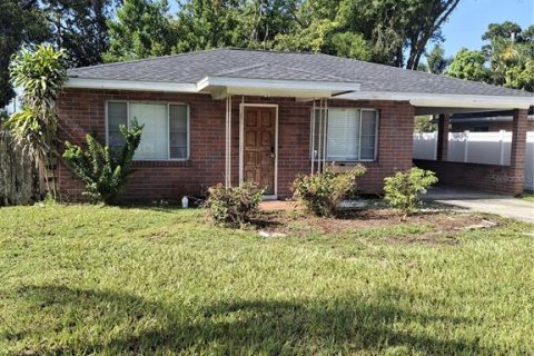 Casa en alquiler en Sarasota, Florida, 2 dormitorios, 87.33 m2 № 1909371 - foto 1