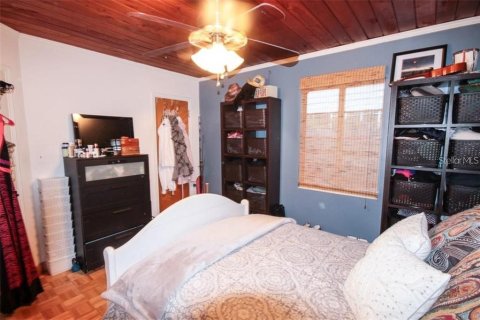 Casa en alquiler en Sarasota, Florida, 2 dormitorios, 87.33 m2 № 1909371 - foto 12