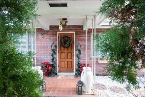 Casa en alquiler en Sarasota, Florida, 2 dormitorios, 87.33 m2 № 1909371 - foto 2