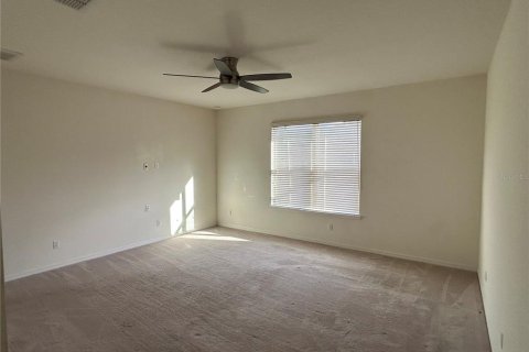 House in Orlando, Florida 4 bedrooms, 255.76 sq.m. № 2427067 - photo 19