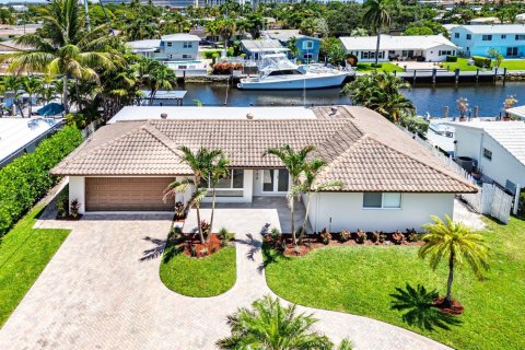 Villa ou maison à Deerfield Beach, Floride 4 chambres, 200.39 m2 № 2374190