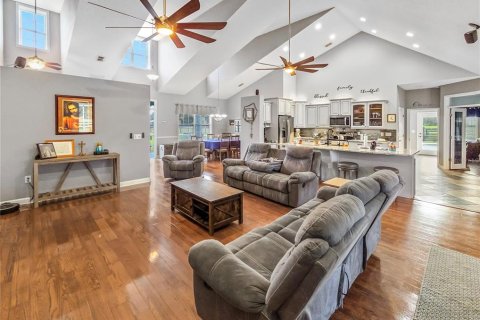 Casa en venta en Ocala, Florida, 4 dormitorios, 243.31 m2 № 1569411 - foto 10