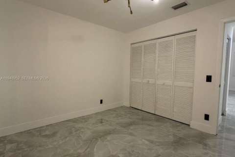 Casa en alquiler en Weston, Florida, 4 dormitorios, 215.72 m2 № 2004721 - foto 13