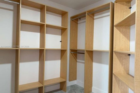 Casa en alquiler en Weston, Florida, 4 dormitorios, 215.72 m2 № 2004721 - foto 10