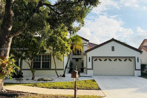 House in Weston, Florida 4 bedrooms, 215.72 sq.m. № 2004721