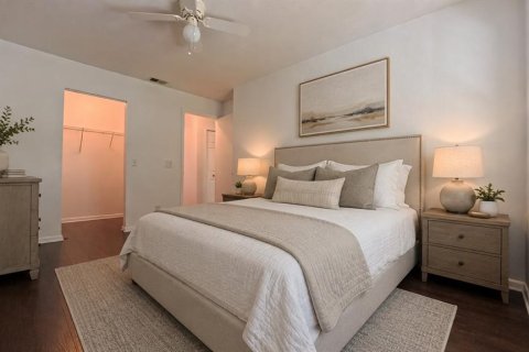Condo in Tampa, Florida, 2 bedrooms № 2155923 - photo 19