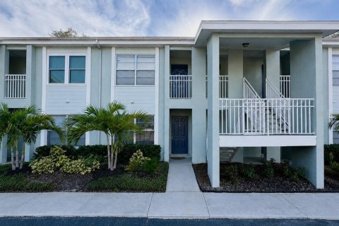 Copropriété à vendre à Tampa, Floride: 2 chambres, 82.13 m2 № 2155923 - photo 4