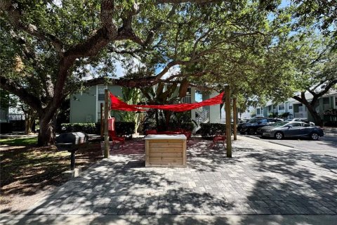 Condo in Tampa, Florida, 2 bedrooms № 2155923 - photo 22