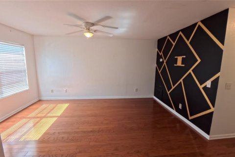 Copropriété à vendre à Tampa, Floride: 2 chambres, 82.13 m2 № 2155923 - photo 9
