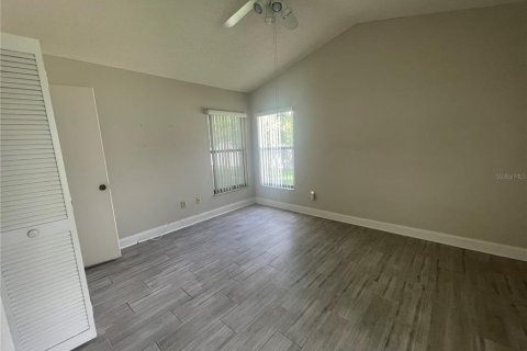 House in Riverview, Florida 3 bedrooms, 119.84 sq.m. № 2228279 - photo 6