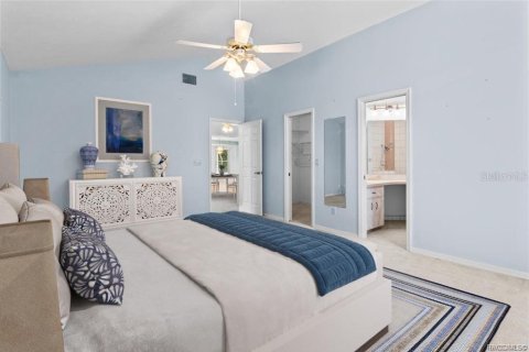 House in Homosassa, Florida 3 bedrooms, 179.02 sq.m. № 1919941 - photo 4