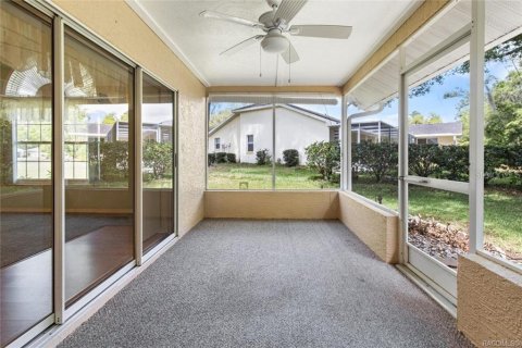 House in Homosassa, Florida 3 bedrooms, 179.02 sq.m. № 1919941 - photo 12