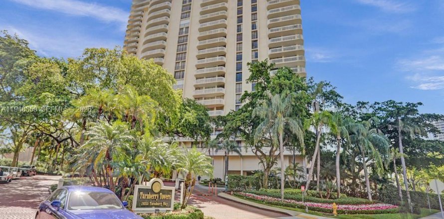 Condo in Aventura, Florida, 2 bedrooms  № 2004476