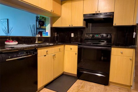 Copropriété à vendre à Orlando, Floride: 1 chambre, 74.04 m2 № 2202601 - photo 6