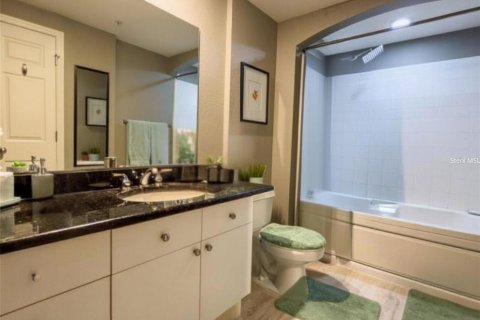 Copropriété à vendre à Orlando, Floride: 1 chambre, 74.04 m2 № 2202601 - photo 7