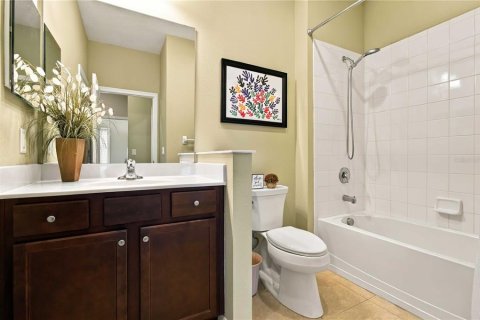 Villa ou maison à vendre à Bradenton, Floride: 2 chambres, 142.14 m2 № 2425503 - photo 25