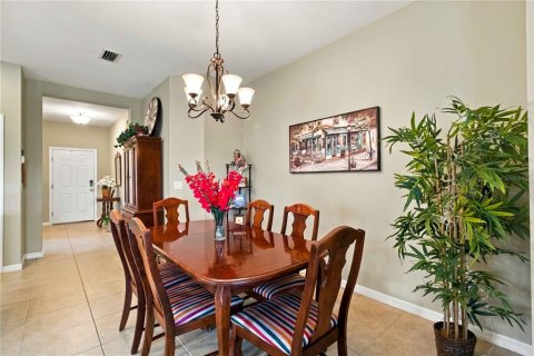 Villa ou maison à vendre à Bradenton, Floride: 2 chambres, 142.14 m2 № 2425503 - photo 15