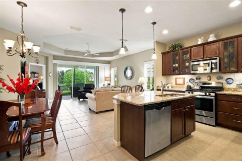 Villa ou maison à vendre à Bradenton, Floride: 2 chambres, 142.14 m2 № 2425503 - photo 21