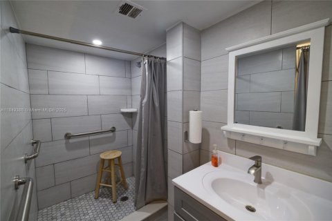 Copropriété à vendre à Hollywood, Floride: 1 chambre, 76.18 m2 № 2017374 - photo 30