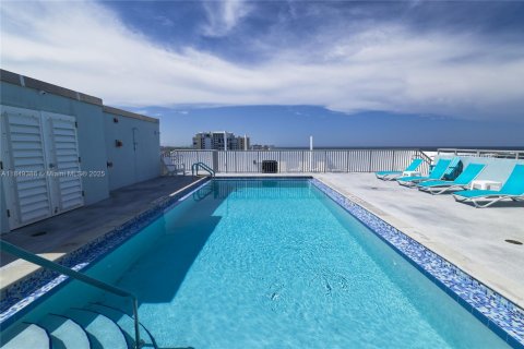 Copropriété à vendre à Hollywood, Floride: 1 chambre, 76.18 m2 № 2017374 - photo 27