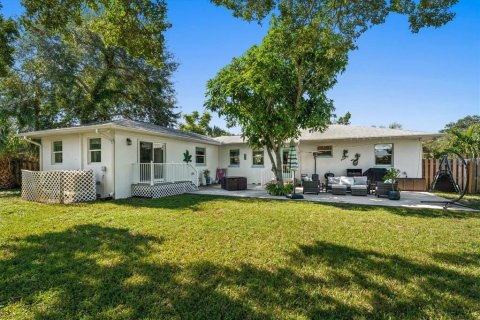 Villa ou maison à vendre à Saint Petersburg, Floride: 3 chambres, 141.3 m2 № 2416770 - photo 25