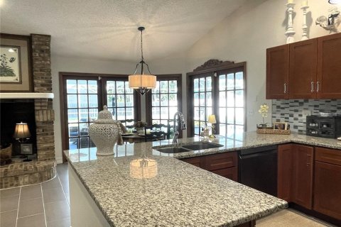House in Spring Hill, Florida 3 bedrooms, 198.81 sq.m. № 1912534 - photo 20