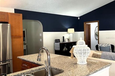 House in Spring Hill, Florida 3 bedrooms, 198.81 sq.m. № 1912534 - photo 23