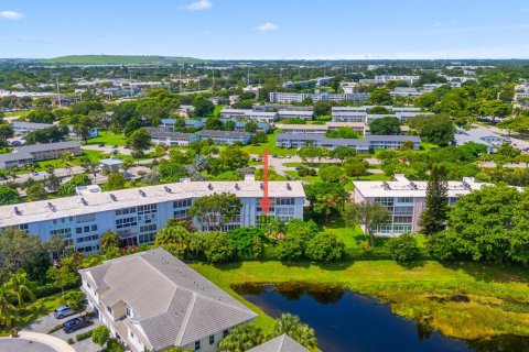 Condo in Deerfield Beach, Florida, 2 bedrooms  № 2368485 - photo 29