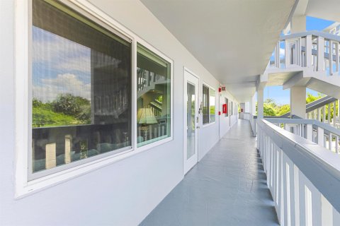 Condo in Deerfield Beach, Florida, 2 bedrooms  № 2368485