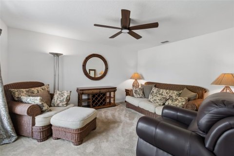 House in Kissimmee, Florida 4 bedrooms, 224.73 sq.m. № 2149518 - photo 3