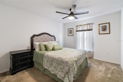 House in Kissimmee, Florida 4 bedrooms, 224.73 sq.m. № 2149518 - photo 16