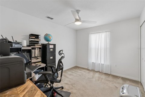 House in Kissimmee, Florida 4 bedrooms, 224.73 sq.m. № 2149518 - photo 17