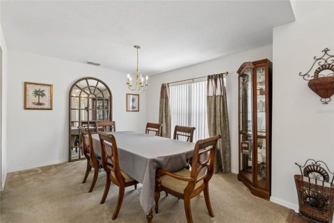 House in Kissimmee, Florida 4 bedrooms, 224.73 sq.m. № 2149518 - photo 6
